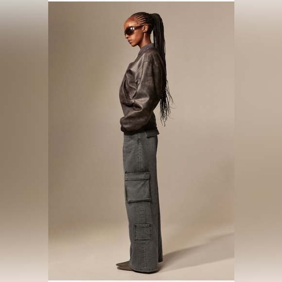 H&M Wide High Cargo Jeans - Picture 2 of 9